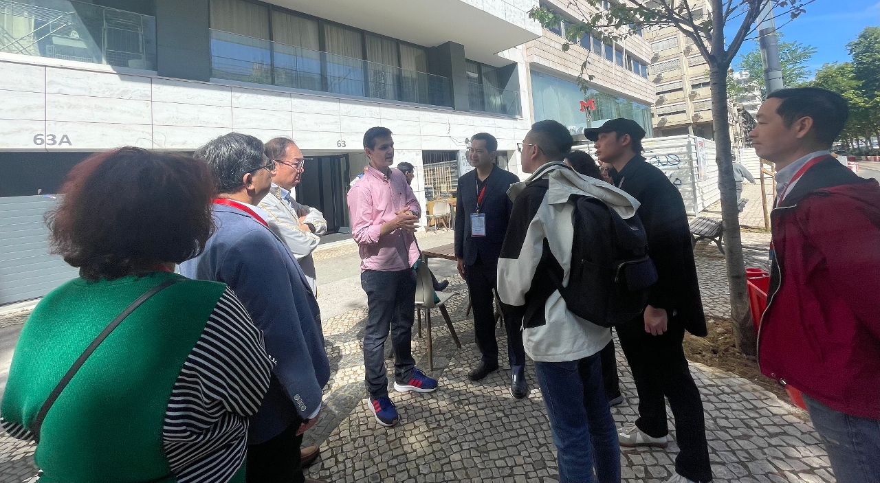 Encontro de intercâmbio entre a delegação e as empresas de construção civil e imobiliário estabelecidas por empresas de Macau em Portugal.