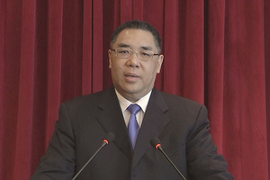 Chefe do Executivo, Chui Sai On, fala à comunicação social