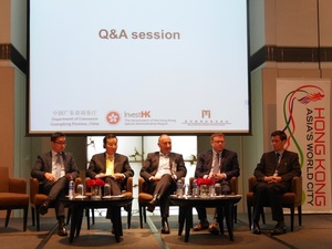 Sessão de Perguntas e Respostas no seminário “Guangdong, Hong Kong e Macau: Os Seus Parceiros de Negócio na China 2015” – Singapura