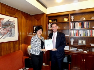  Visita da Vogal Executiva do IPIM, Dra. Glória Batalha Ung a AICEP, tendo sido recebida pelo Presidente da AICEP, Dr. Miguel Frasquilho