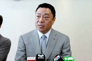 經濟財政司司長梁維特接受訪問