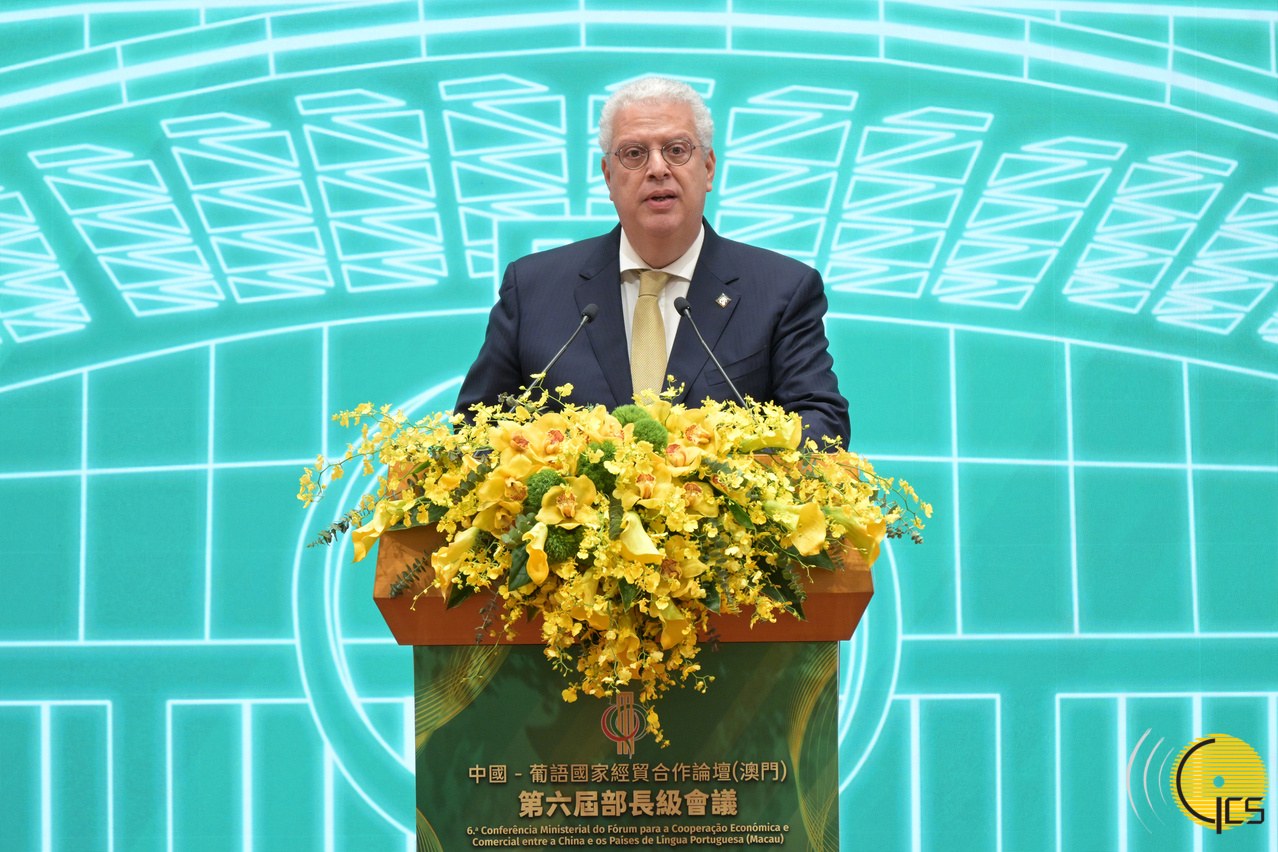 Ministro da Economia da República Portuguesa, Pedro Reis, discursa na cerimónia da abertura da VI Conferência Ministerial do Fórum para a Cooperação Económica e Comercial entre a China e os Países de Língua Portuguesa (Macau).